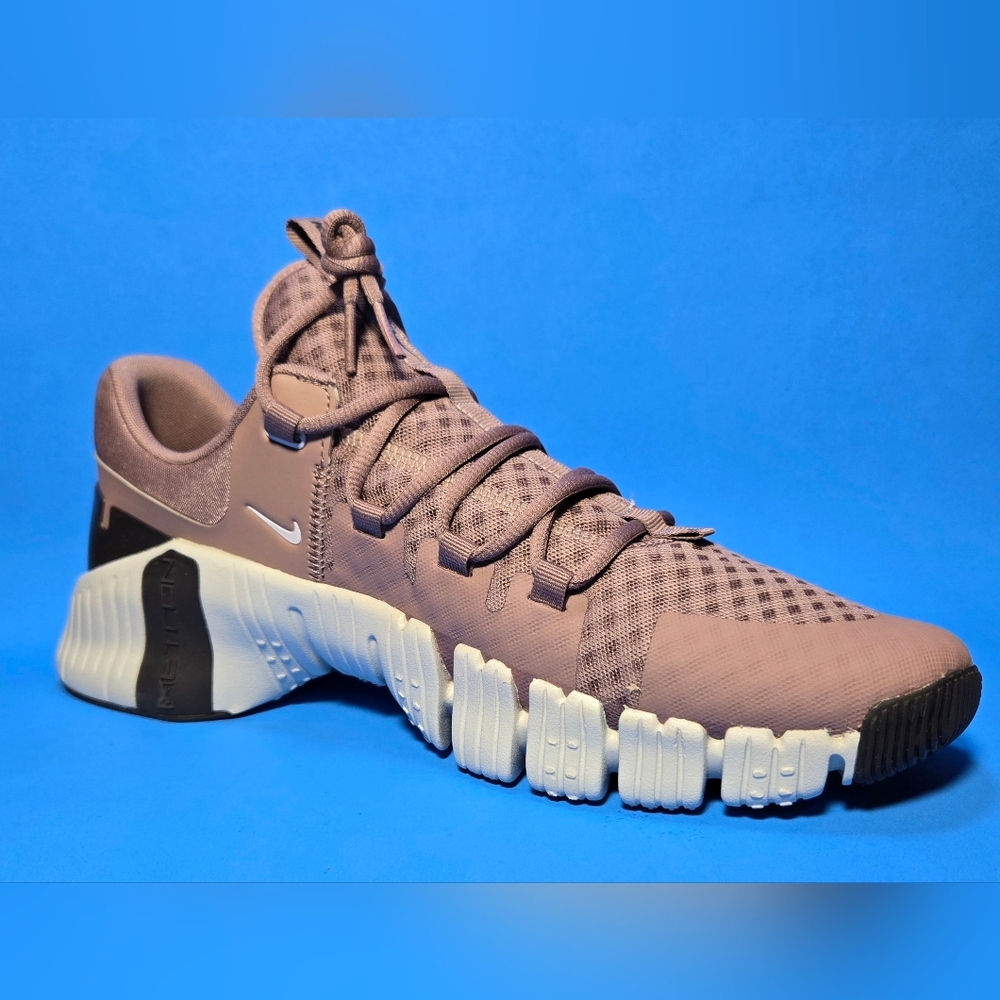 Nike Free Metcon 5 Smokey Mauve Platinum Violet DV3950-201 Womens 14 (Mens 12.5) - Picture 3 of 7